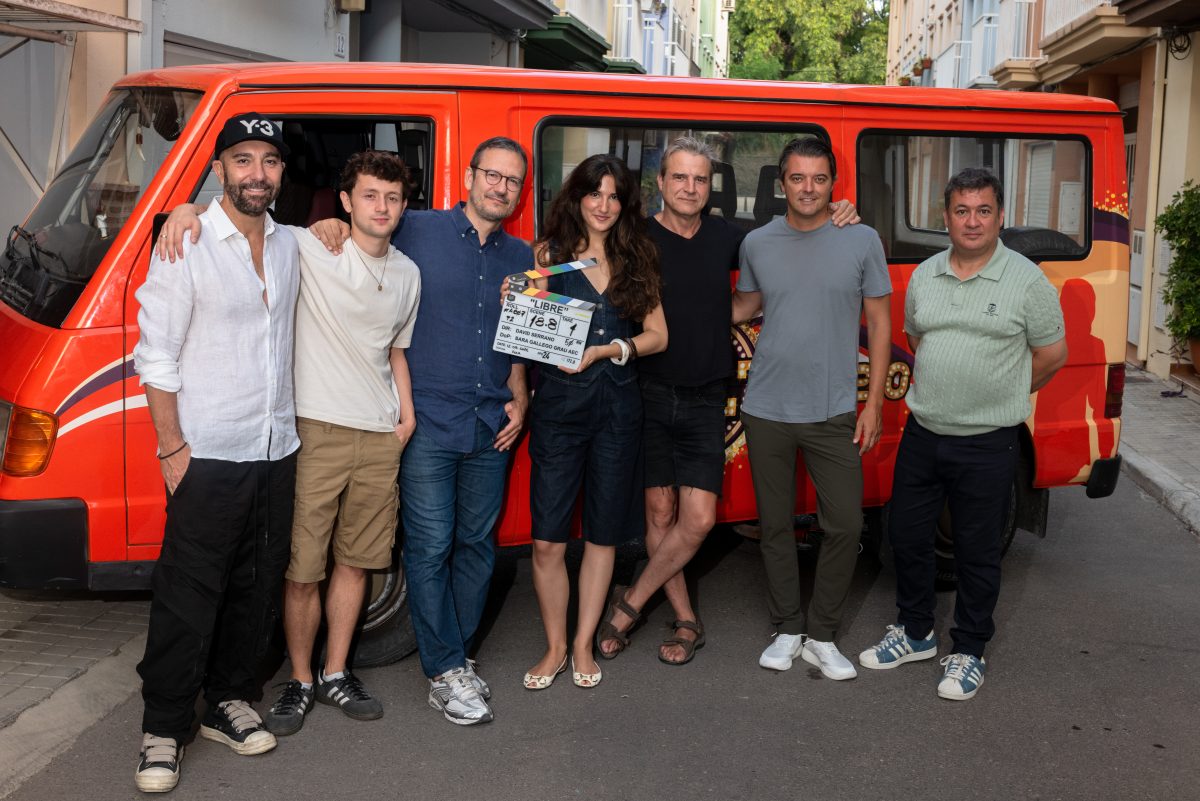 Se rueda ‘Libre’, una comedia romántica dirigida por David Serrano inspirada en el universo musical de Nino Bravo